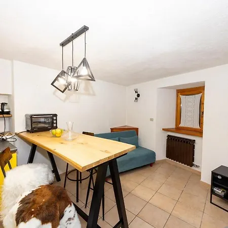 Maison Citron - Explore Courmayeur Mont Blanc Apartment